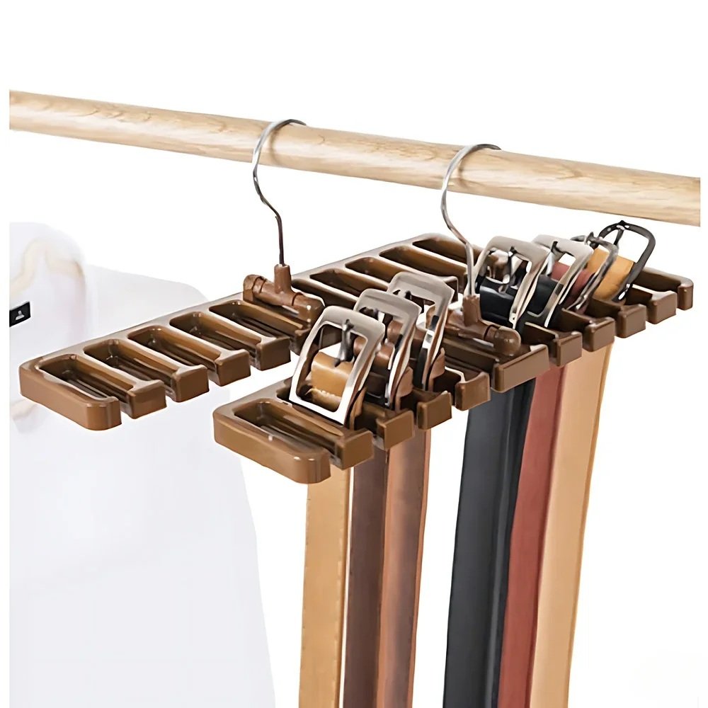 Hanging belt organizer rack in closet