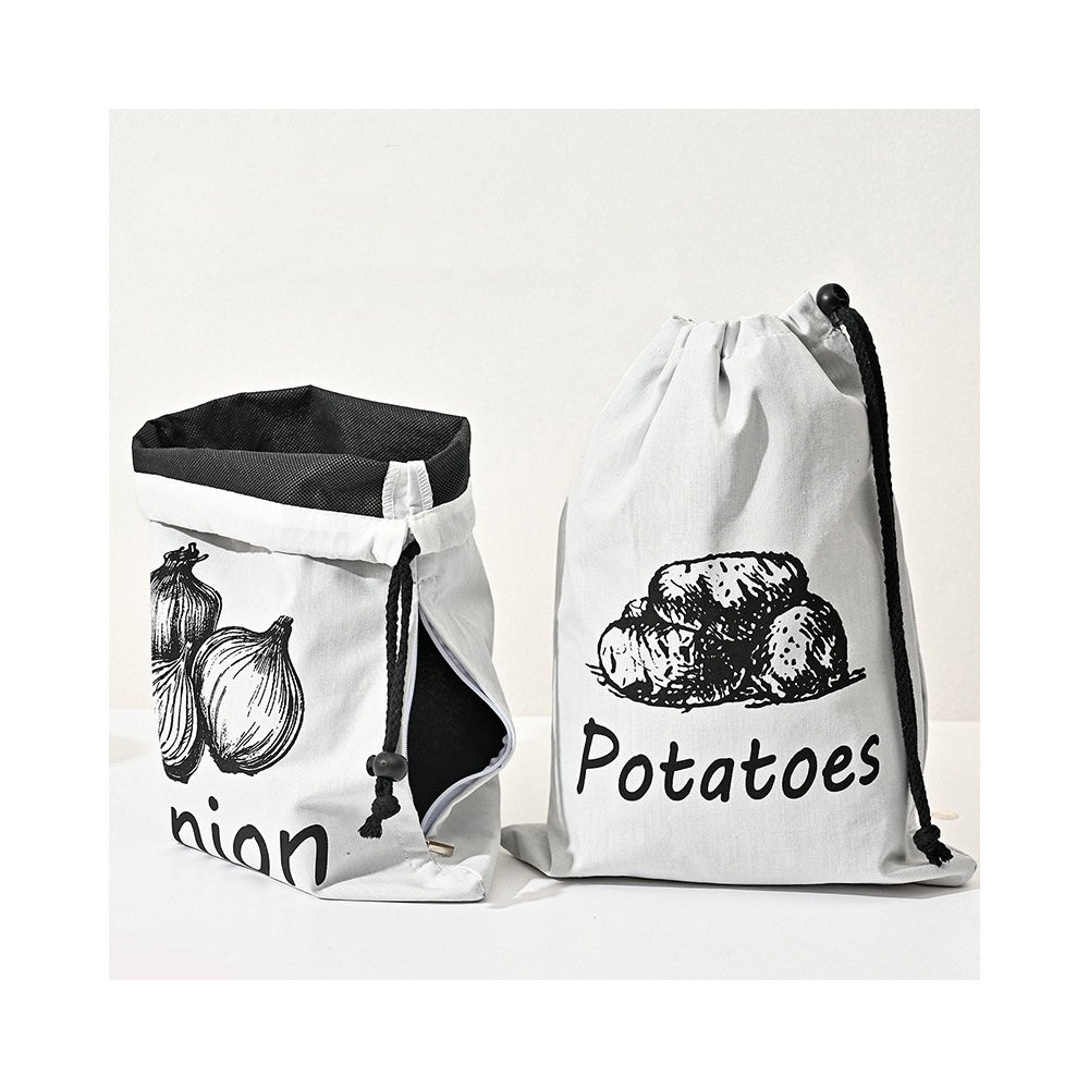 Pantry vegetable bag with zipper detail