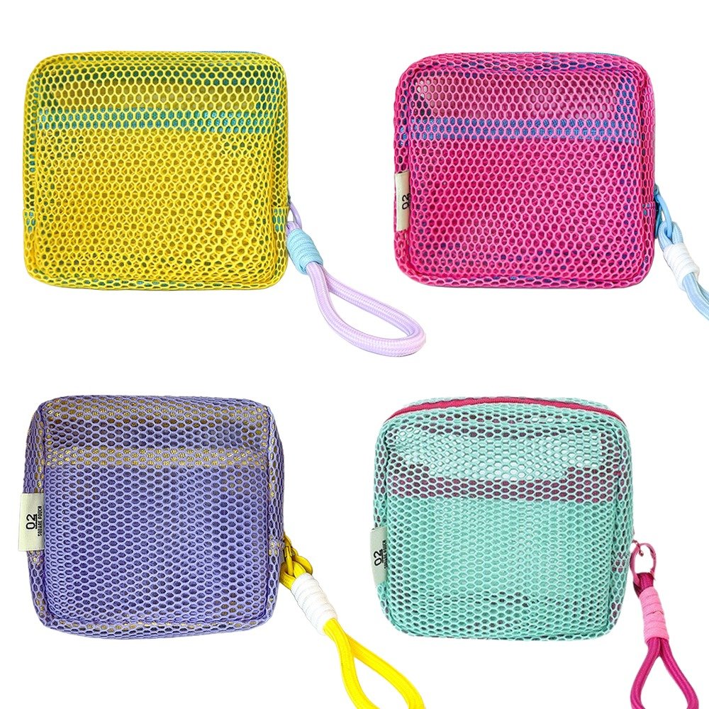 Mesh Beach Travel Pouch product image 5